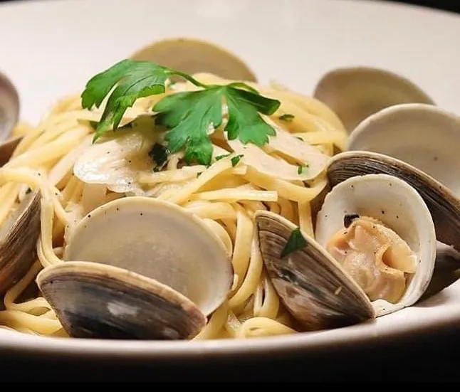 Linguine alle Vongole at Ciao Italia