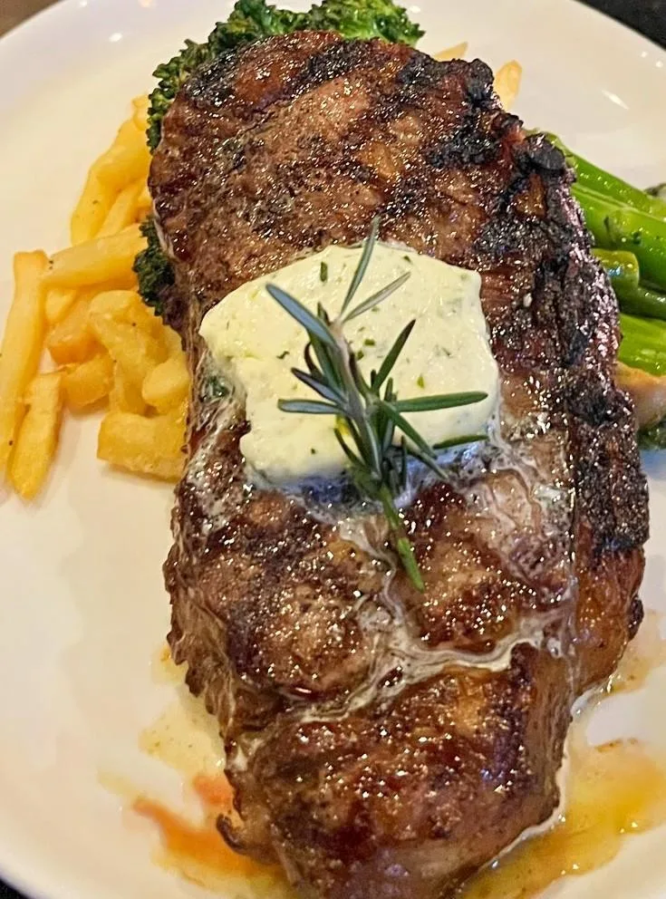 New York Strip at Vincenzo